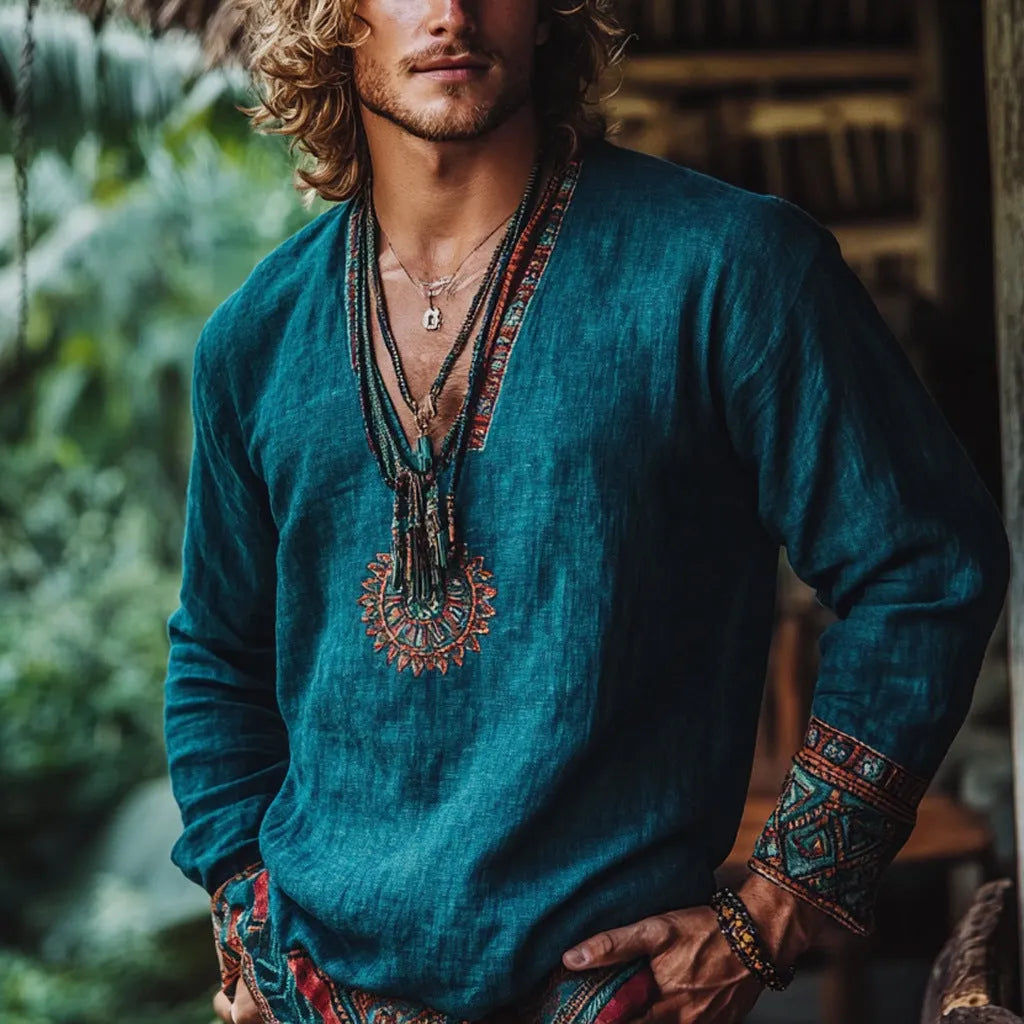 Boho holiday style vintage printed long sleeve top in European retro pullover design with picture colour pattern