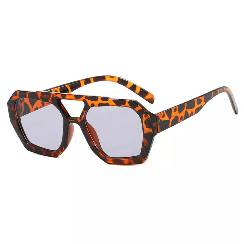 Big frame leopard print sunglasses with UV400 protection in multiple colors
