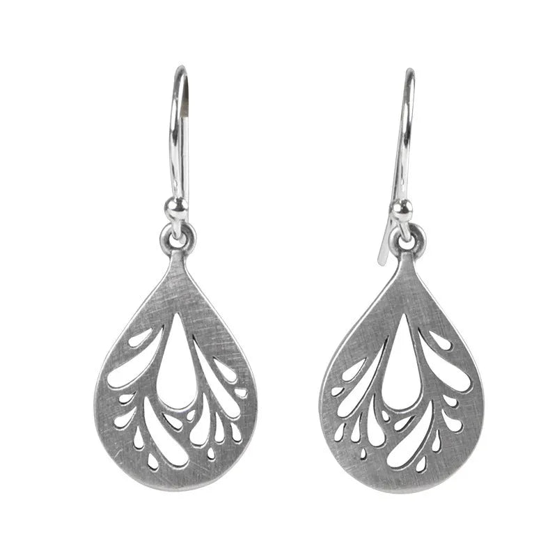 Retro hollow water drop shaped earrings in 925 silver with a textured grinding finish.