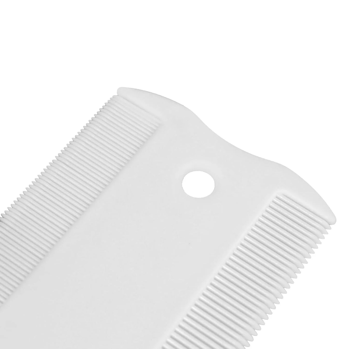 Double-sided plastic flea comb for pets showing dense teeth and 5 cm length for dog and cat grooming
