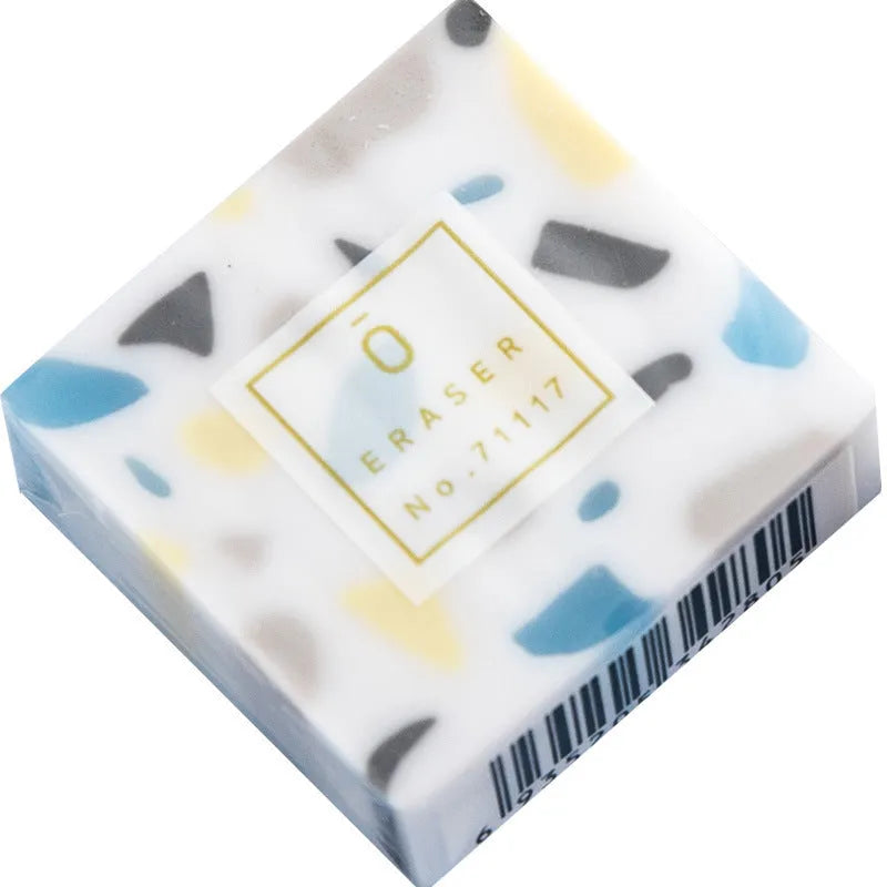 Square PVC eraser with Yuhua stone formulation measuring 36mm