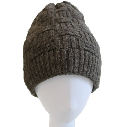 USB rechargeable heated fleece hat with adjustable temperature settings for outdoor activities like hiking, climbing, and fishing