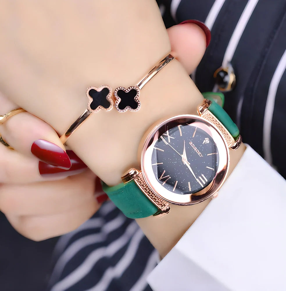 Gogoey Modern Elegant Women's Watch with stainless steel rose-gold case, hardlex crystal, and adjustable PU leather strap