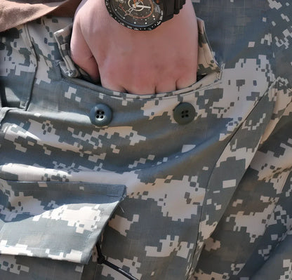 Durable and versatile camo cargo pants with reinforced knees, adjustable waistband, and multiple pockets